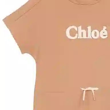 Chloe Logo