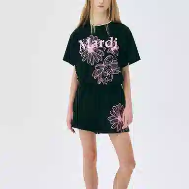 MARDI MERCREDI TSHIRT TRIPLE FLOWER_BLACK PINK SS25T