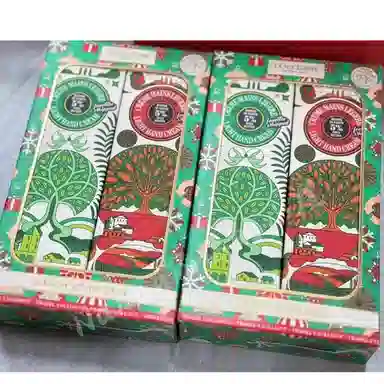 欧舒丹 护手霜礼盒套装 保湿滋润 限定版乳木果润手霜套装