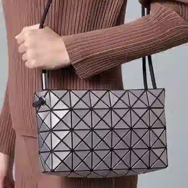 ISSEY MIYAKE LOOP METALLIC Tote