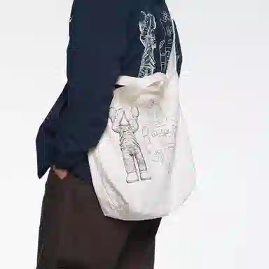 UNIQLO KAWS + Warhol 2Way Tote