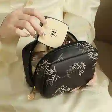 乐活旅行 时尚简约潮流 十字纹皮质 化妆包 男女同款情侣款 多色