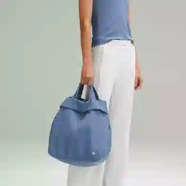 lululemon On My Level 19L