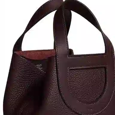 HERMES In The Loop 18 ClmenceSwift