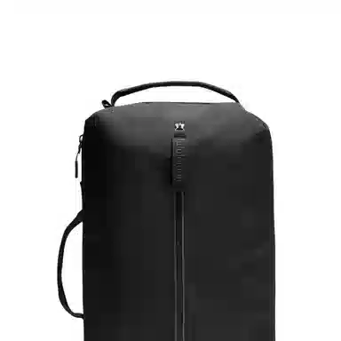 lululemon Fast Track16L