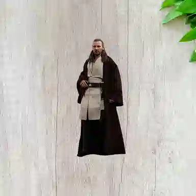 Hot Toys MMS525 Qui-Gon Jinn
