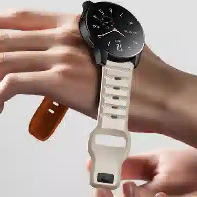 penc iwatch Keep Watch Pilot 1