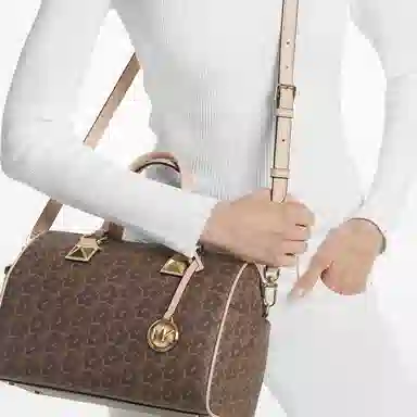 MICHAEL KORS MK Grayson Logo