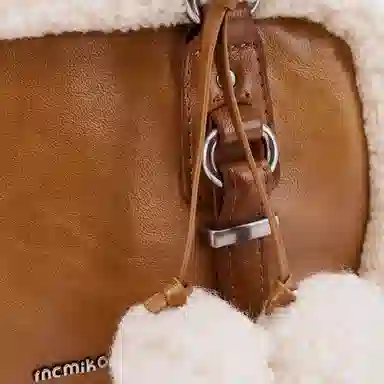 MCMIKO Boston Bag Warm Brown