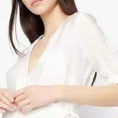 ARMANI EXCHANGE SS22 V