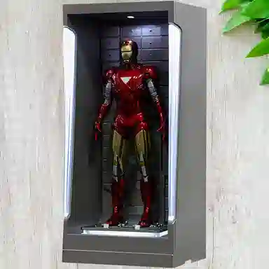 Hot Toys Iron Man Mark VI