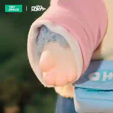 TNT SPACE DORA 34cm