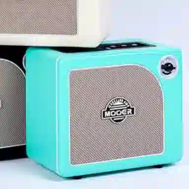 MOOER Green Hornet )