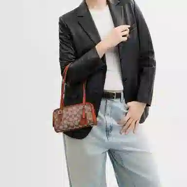 COACH Swinger 20 Amber