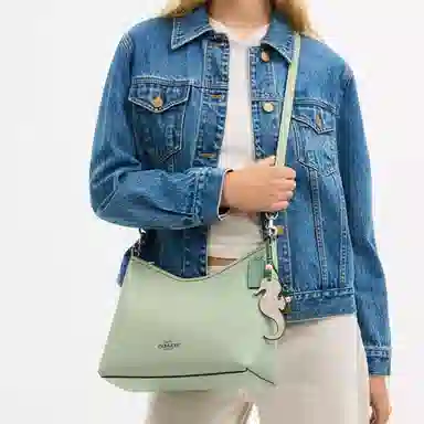 COACH LAUREL 31