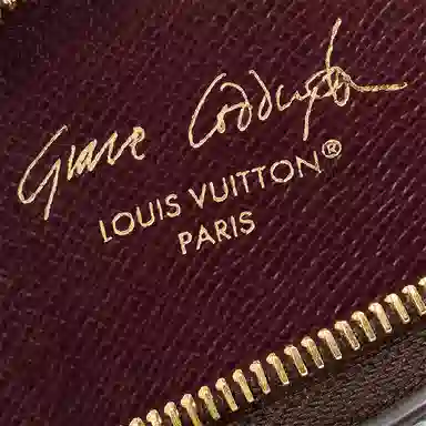 LOUIS VUITTON x Grace Coddington Catogram SLIPPY