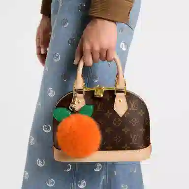 LOUIS VUITTON Clementine