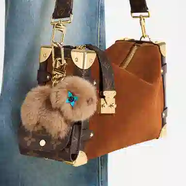 LOUIS VUITTON LV Cute Capybara