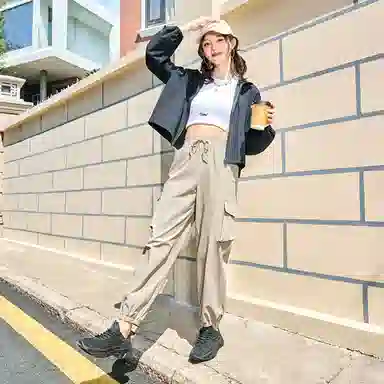 鸿星尔克 综训系列 运动休闲简约纯色直筒系带工装裤 女款 乳棕