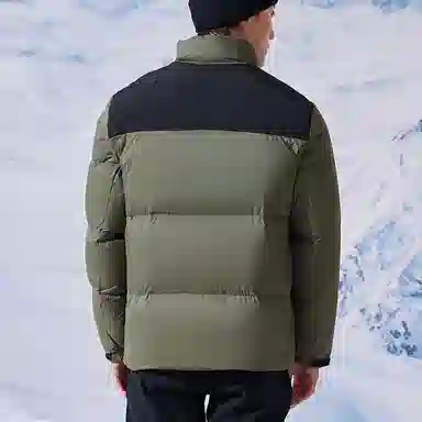 探路者 休闲保暖防风防泼水羽绒服 男款 军绿黑色