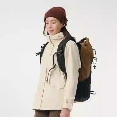 探路者  运动休闲简约纯色  防水防风保暖冲锋衣 女款 米色