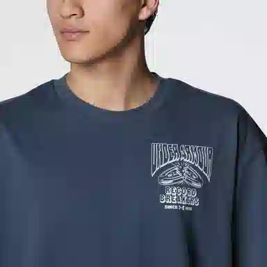 Under Armour T