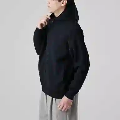 New Balance Met24 SS25