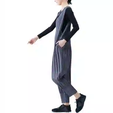 PLEATS PLEASE ISSEY MIYAKE T