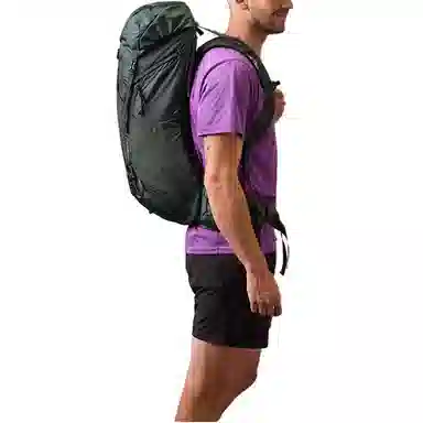 GREGORY40L Paragon Logo