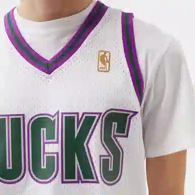 Mitchell Ness SW 96-97 34