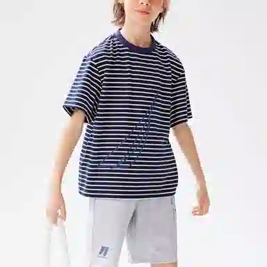 NAUTICA T