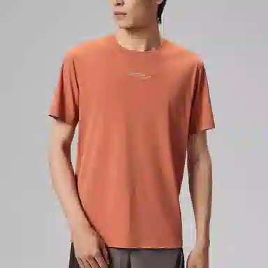 Saucony T