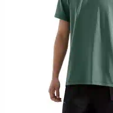 THE NORTH FACE SS25 T