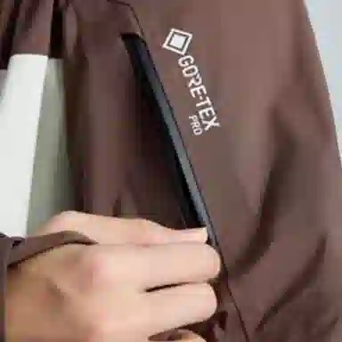 BURTON AK457 GORETEX PRO 3L