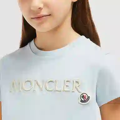 MonclerT