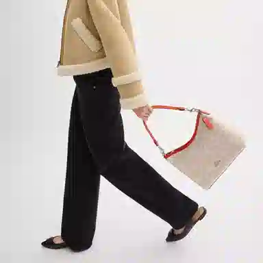 COACH LAUREL 31