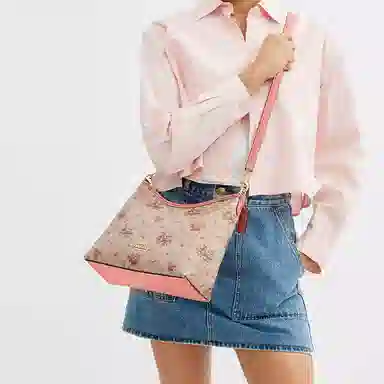 COACH LAUREL 31