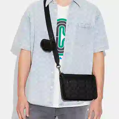 COACH Heritage 25