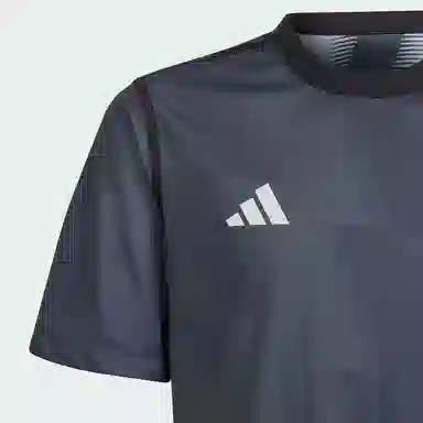 adidas T