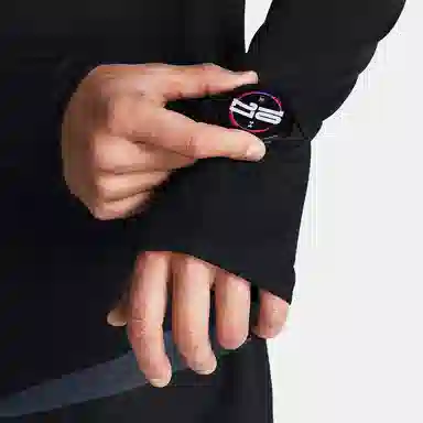 Under Armour Launch Trail T