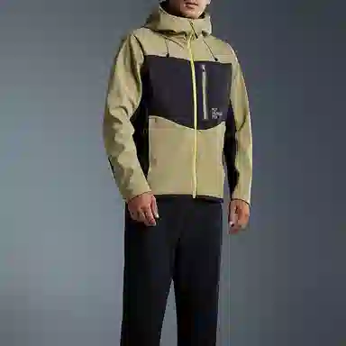 HOKA ONE ONE FW25 SOFTSHELL JACKET CHN