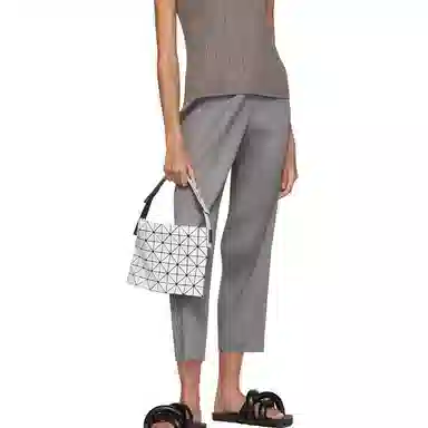 ISSEY MIYAKE Baguette 6