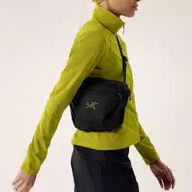 Arcteryx Mantis 2 Logo