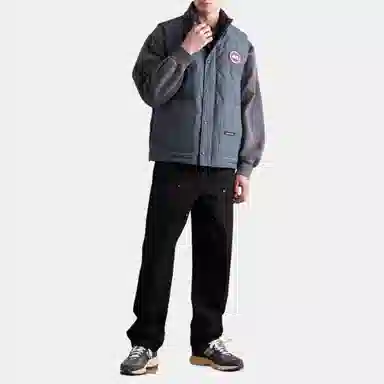 Canada Goose FW22 Freestyle Crew Regeneration Logo