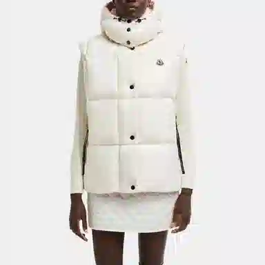 Moncler FW23 Luzule