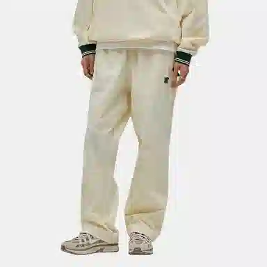 UNDEFEATED SS25 logo