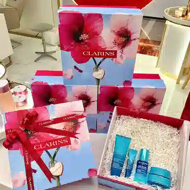 娇韵诗 七夕限定保湿滋润护肤套装 舒缓修护 四件套