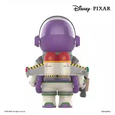 POP MART x Disney 400 MEGA MOLLY