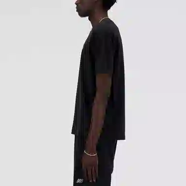 New Balance logoT