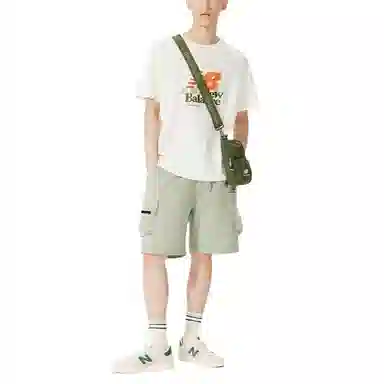 New Balance Logo T